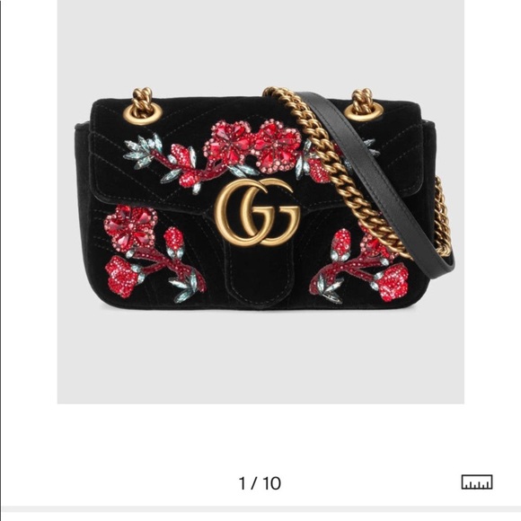 GUCCI
GG Marmont small crystal velvet shoulder bag - Picture 2 of 9